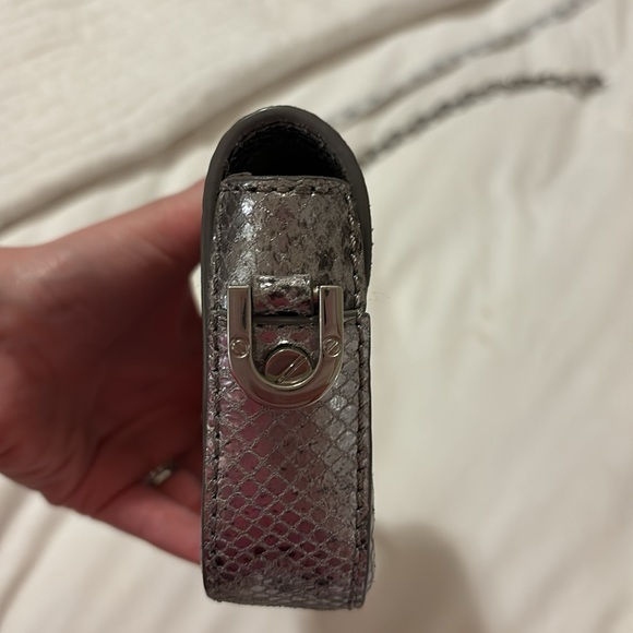 Tory Burch Crossbody Clutch Bag - Picture 10 of 10